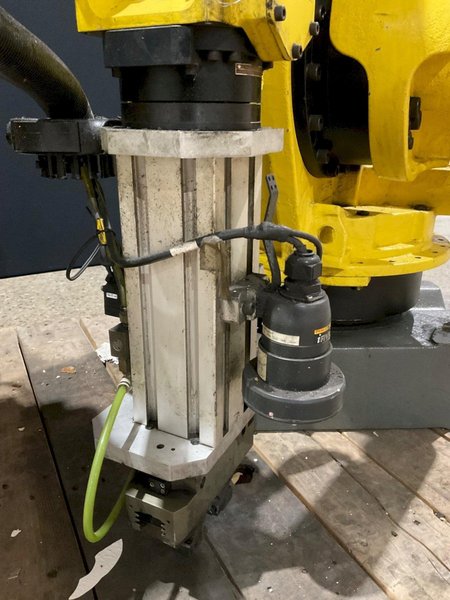 FANUC M-710iC/50 ROBOT + R-30iB CONTROLLER 2012 USED