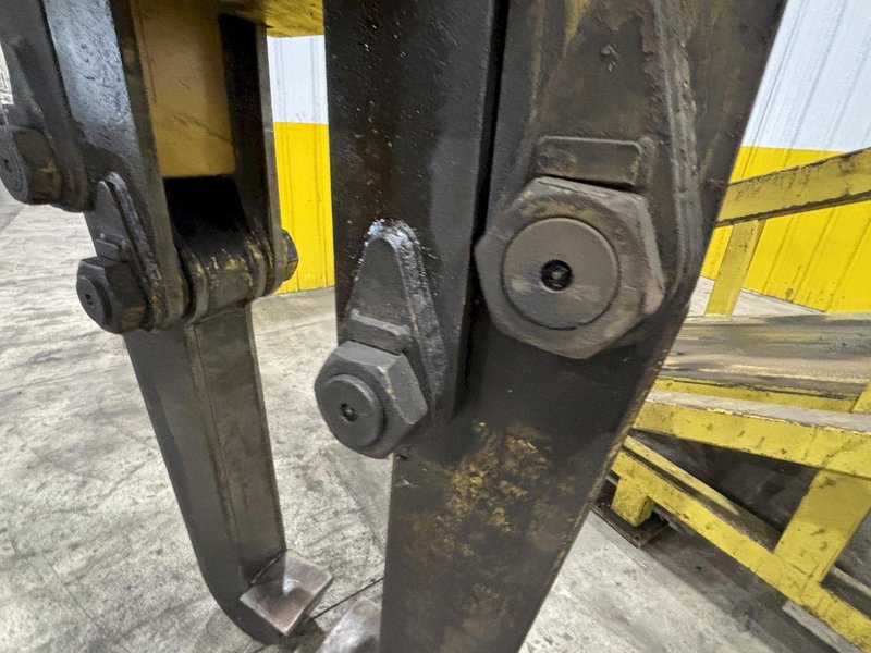 40 TON (80,000 LBS) BRADLEY ADJUSTABLE TELESCOPING COIL LIFTING GRAB TONGS: STOCK #23558