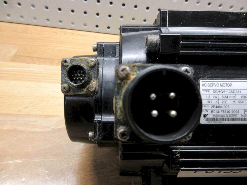 Used Haas 62-10013 Yaskawa SGMGV-13ADA61 Servo Motor Sigma 5