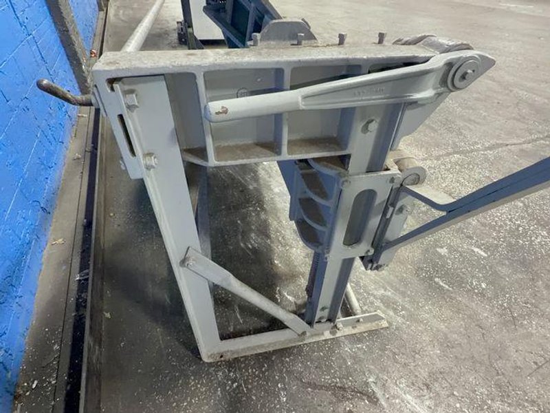 ROPER WHITNEY 96” MANUAL BENDING BRAKE  -  812