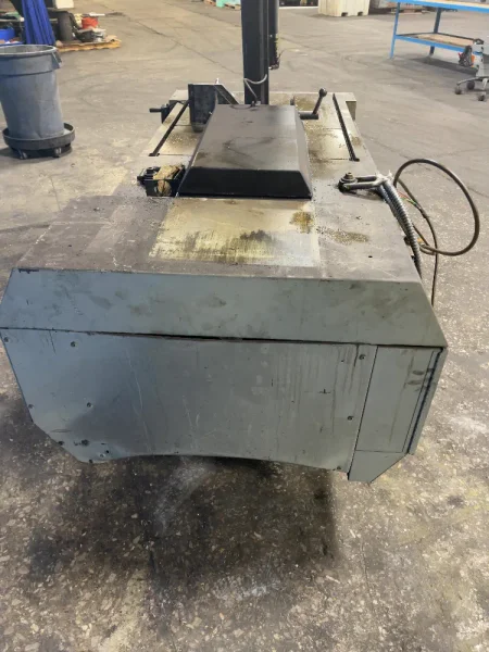 MARVEL / ARMSTONG-BLUM MFG CO. 18” X 26” VERTICAL BAND SAW   -  8-MARK-II