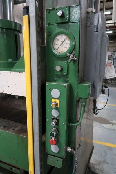 200 TON ROGERS MODEL MD200-4835 CUSHION BED HYDRAULIC PRESS, 24" STROKE: YOBRO #25696