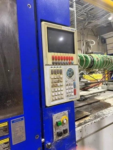650 Ton 89.6 oz Shot Size Van Dorn 650HT-4300 Injection Molding Machine, 2006