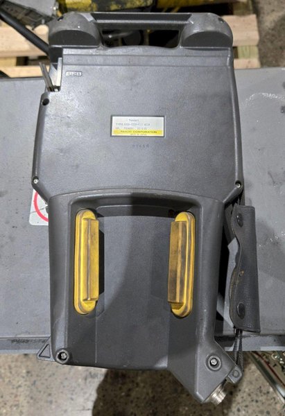 FANUC R-2000IB/210F + R30IB ROBOT ARM AND CONTROL CABINET USED