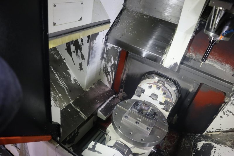 Mazak VCU-400A-5X 5-Axis CNC Vertical Machining Center, Mazatrol Matrix 2 CNC, 12K RPM, 30 ATC - New 2013- Auction Item