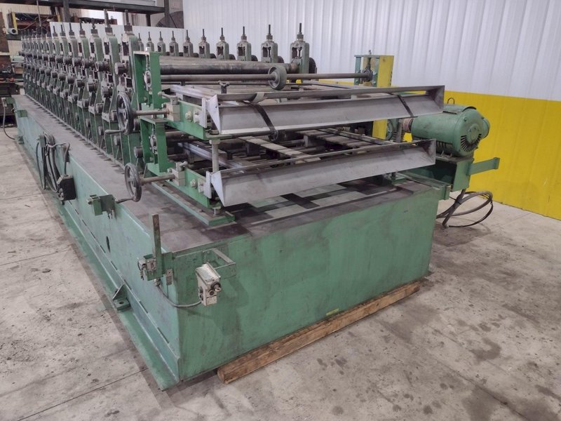 14 STAND X 3.5&quot; X 50&quot; ASC DOUBLE DECK DUAL HEIGHT PANEL ROLLFORMER: STOCK #14732