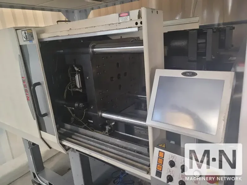 121 TON 3 OZ NISSEI MODEL NEX110-9E INJECTION MOLDING MACHINE MFG 2007