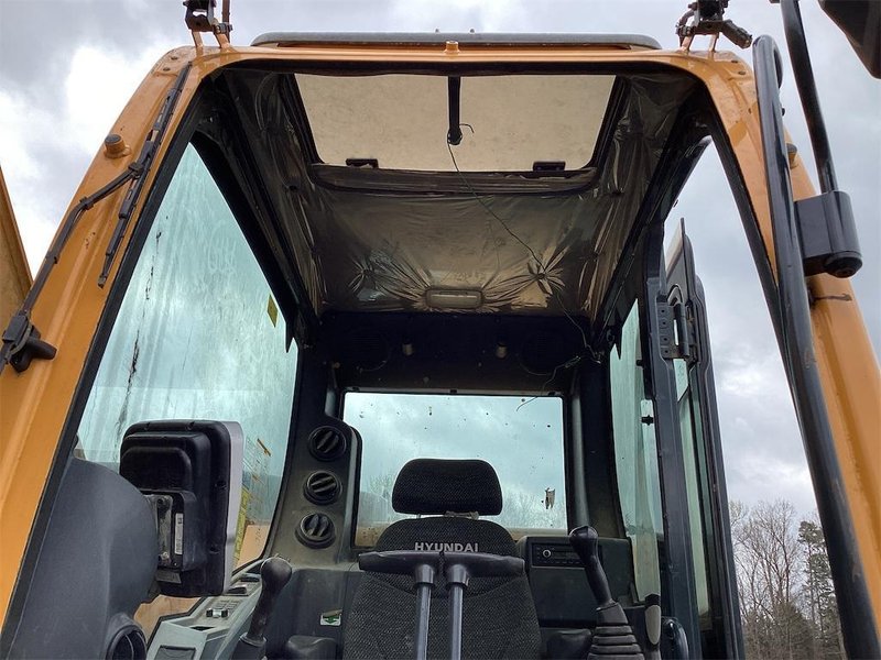 2021 Hyundai HX235LCR HHKHK604EE0000645