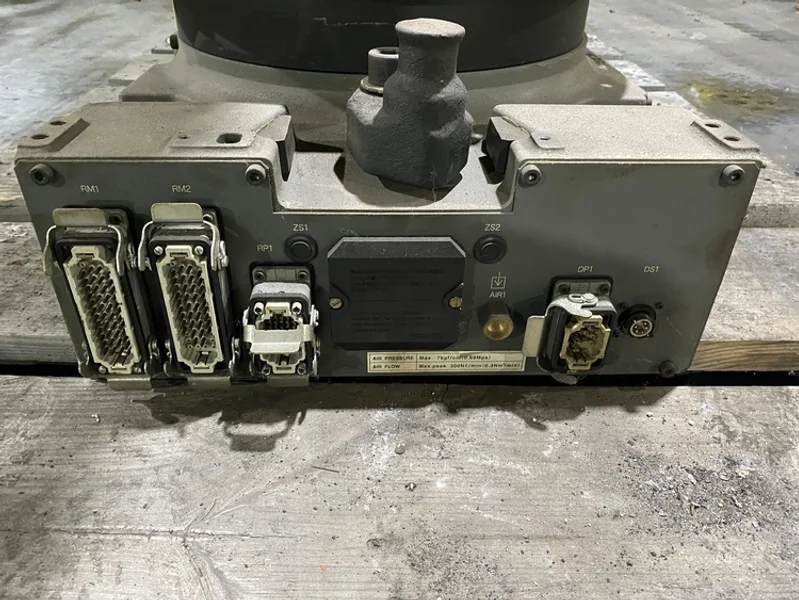 FANUC – M-900iA/350 w/ R-30iA Controls PARTS ONLY