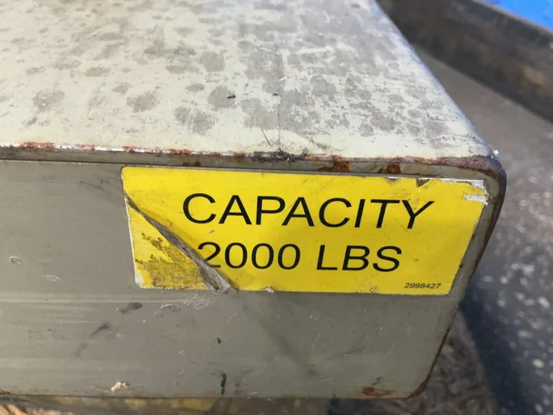 SOUTHWORTH 2000 LBS SCISSOR LIFT TABLE