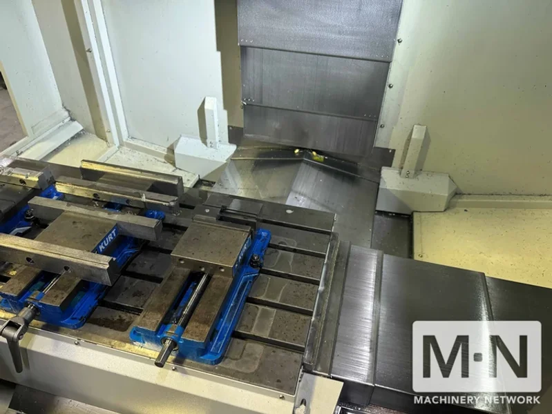 Hardinge-Bridgeport V1000 CNC Vertical Machining Center, 2017 - Only 3600 Hours!