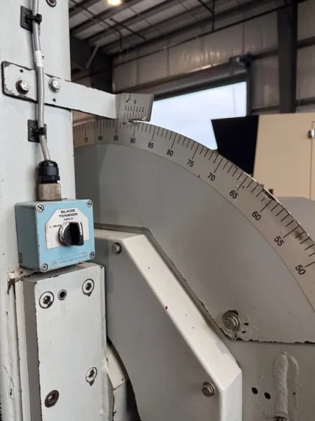 HYD-MECH V-18 Series II  18” x 20” Vertical Band Saw 2007’ #7142