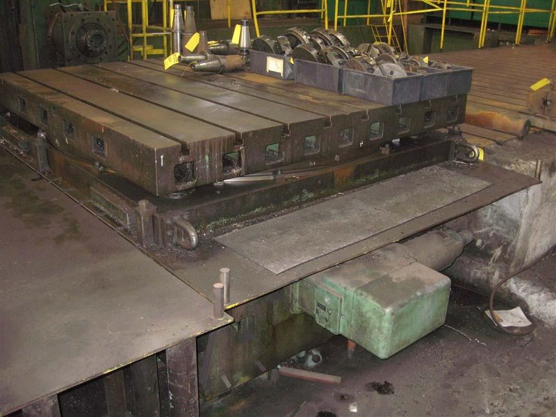 102&quot; X 96&quot; GIDDINGS &amp; LEWIS BALL SCREW INFEED TABLE: STOCK #10947