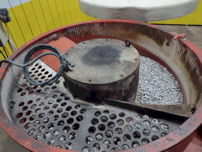 16 CUBIC FOOT ROYSON MODEL #20CTVIS VIBRATORY FINISHING BOWL DEBURRING: STOCK #18999