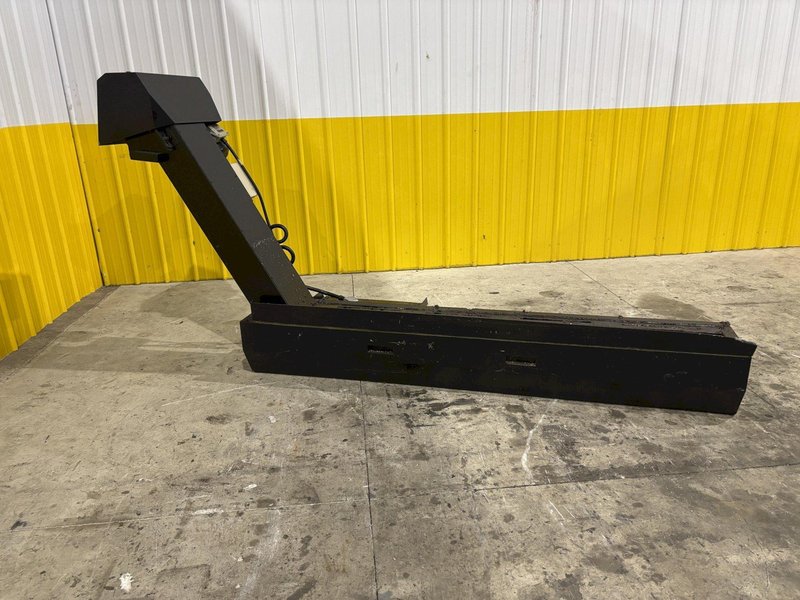 LK INCLINED PARTS CHIP CONVEYOR: STOCK 22285