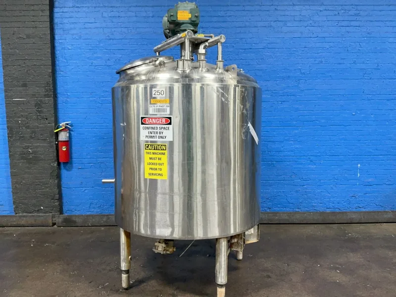 CHERRY-BURRELL CORP. APPROX. 374 GAL / 50” DIAMETER, 44” H STAINLESS STEEL PROCESSING TANK  -  3091