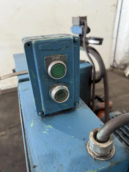 70 TON WHITNEY C-FRAME HYDRAULIC WEB PUNCH WITH POWER UNIT: STOCK #23389