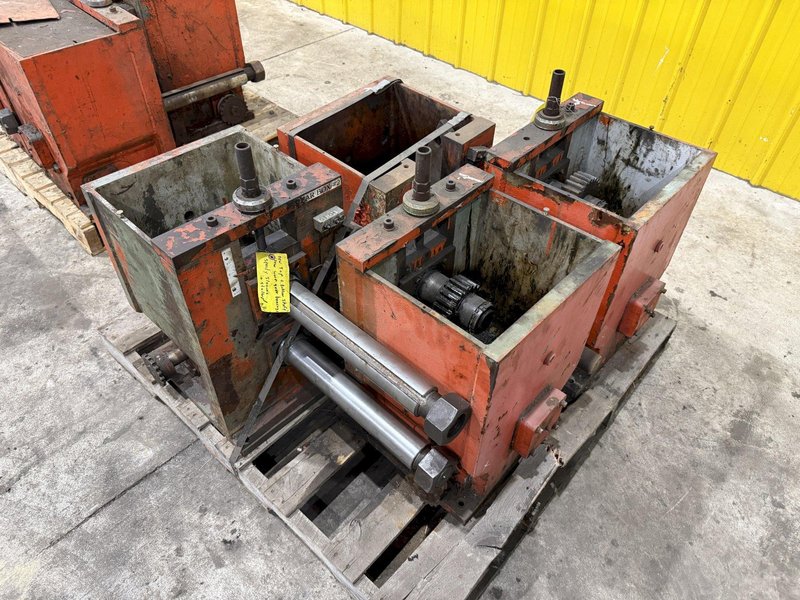DAHLSTOM ROLLFORMER HEADS / GEAR BOXES, FOR 2.5&quot; SPINDLES: STOCK #23425