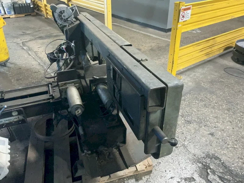 EMERSON 24" X 11" HORIZONTAL BAND SAW  -  10-2000S