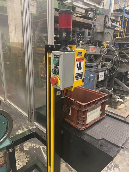 1/32&quot; Nilson Model S-00 Fourslide