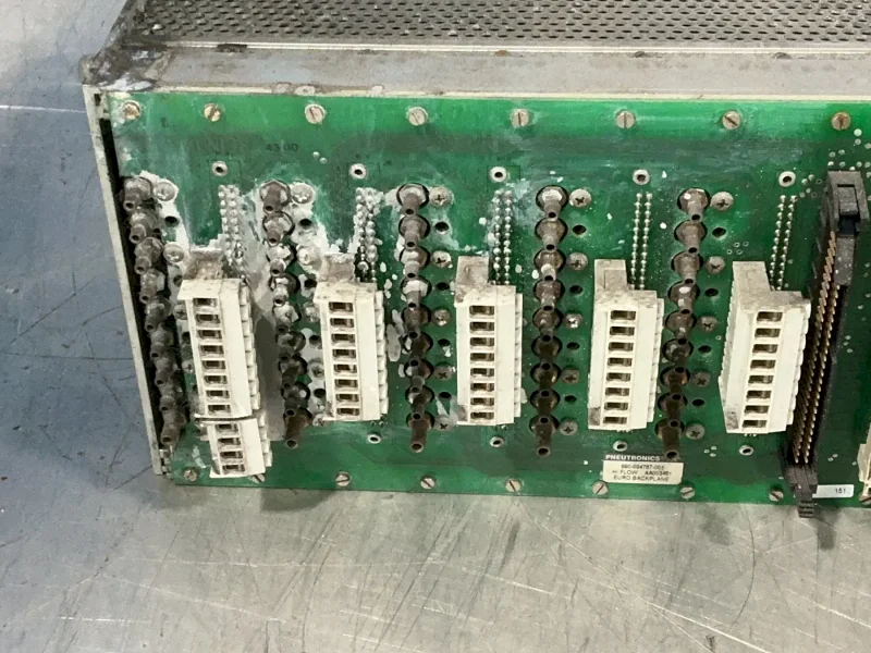 RANSBURG PLC RACK ASSEMBLY W/ANALOG MODULES  -  EURO-36765-401