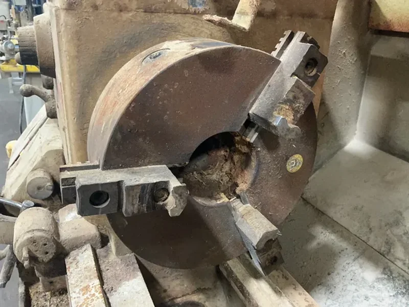 Le Blond 19”x70” Engine Lathe - 19” Regal Servo Shift