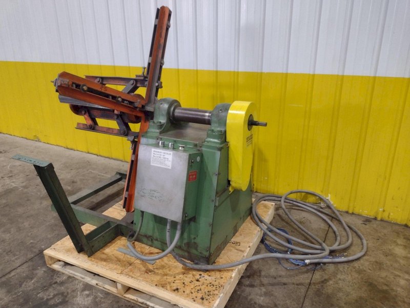 BRADBURY MOTORIZED COIL REEL UNCOILER: YOBRO #24950