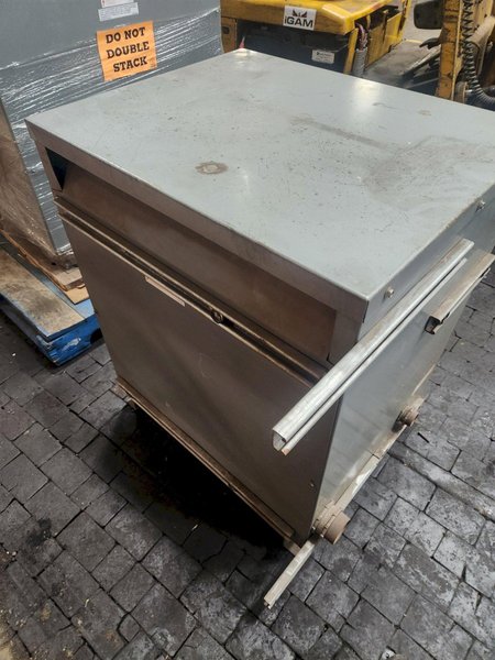 Square D Transformer 45T3HBISCUNLP-IZ 45 KVA USED