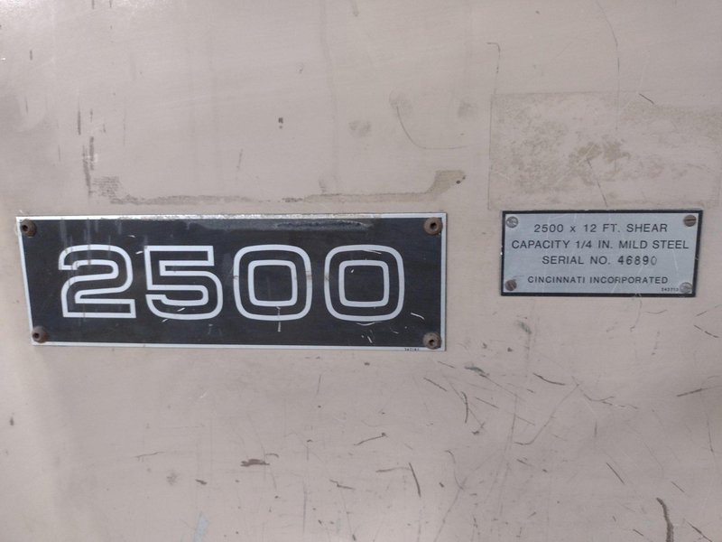 12&#039; X 1/4&quot; CINCINNATI NO. 2500X12 HYDRAULIC POWER SQUARING SHEAR. STOCK # 1006725