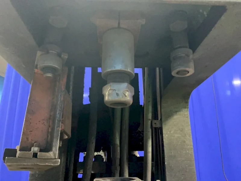 HMI 17” X 39” IRONWORKER  -  90-31