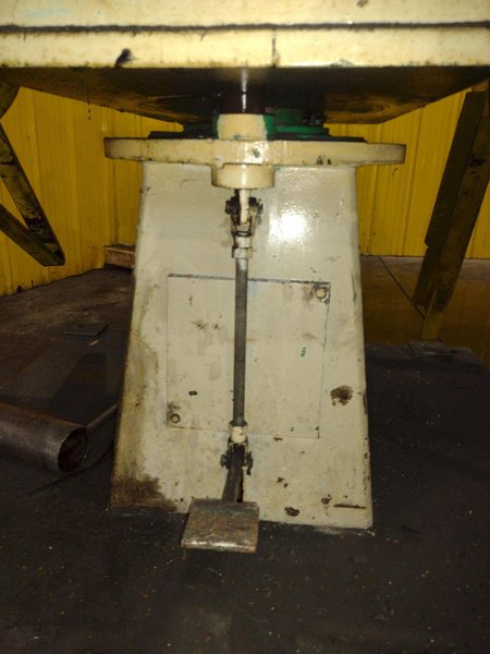 4,000 LB AMERICAN MODEL #70 DOUBLE END PULL OFF COIL REEL UNCOILER: YOBRO #24854