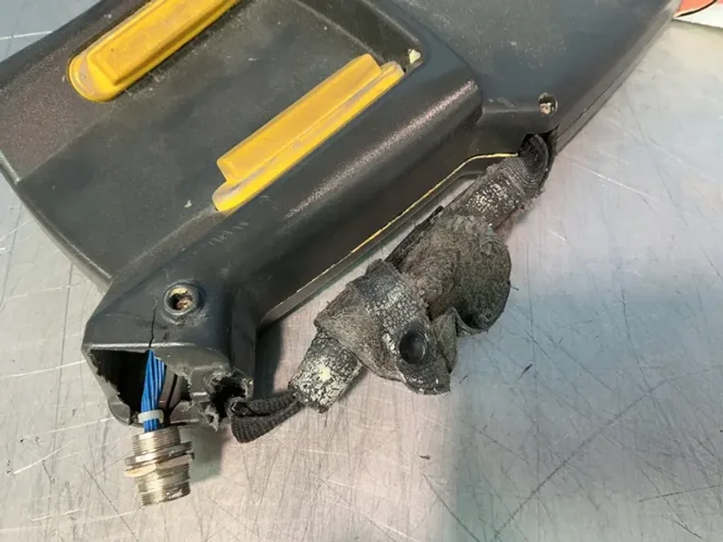 Fanuc  Teach Pendant  - A05b-2518-c202#esw