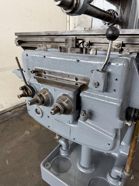 KEARNEY &amp; TRECKER / MILWAUKEE MODEL H HORIZONTAL PRODUCTION MILL. STOCK # 0683924.