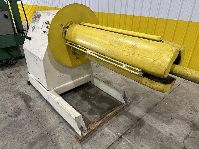 6,000 LB X 48" AIR FEEDS MODEL #R60 MOTORIZED UNCOILER COIL REEL: STOCK #21189
