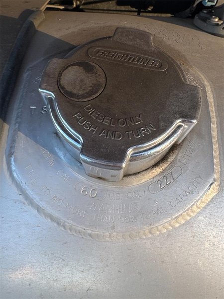 2020 Freightliner Cascadia LC1672