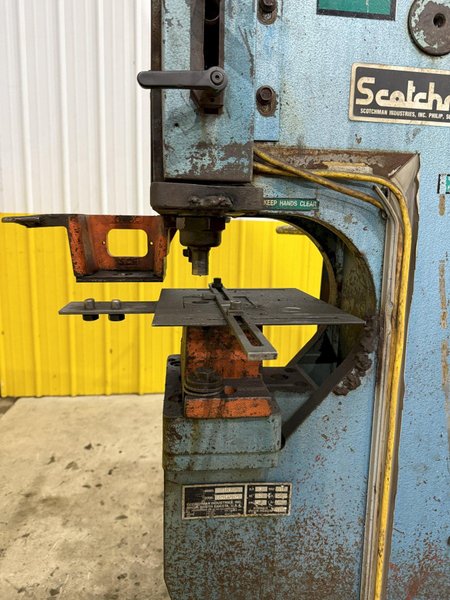65 TON SCOTCHMAN MODEL 6509 IRONWORKER: YOBRO #23962