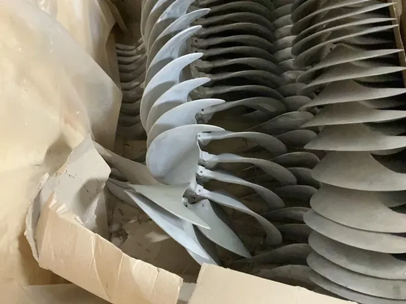FAN BLADES