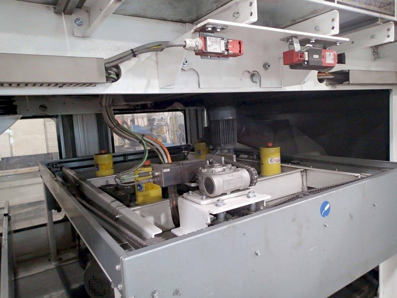 Lissmac Steelmaster SMD 335 REE-S Deburring Edge Rounding Finishing Grinder, 2022 – 53″ Width, Vacuum Table, 3 Aggregate, Conveyor Brush