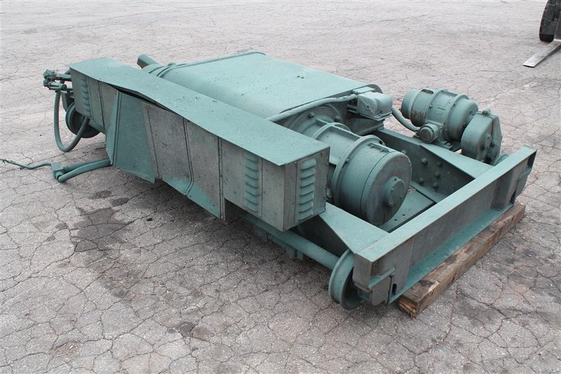 P &amp; H HOIST: STOCK 61821