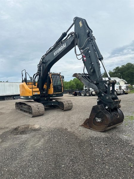 2022 Hyundai HX235 Stock # 0000163