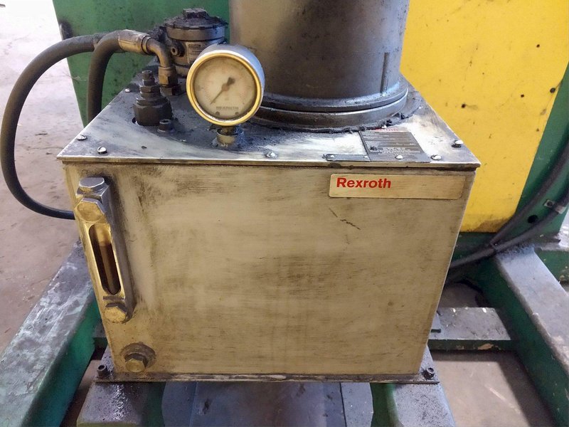 30,000 LB 15 TON X 36" SESCO MODEL #55-422 MOTORIZED UNCOILER COIL REEL: STOCK #14444