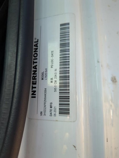 2022 International LT625 3HSDZAPR2NN443564