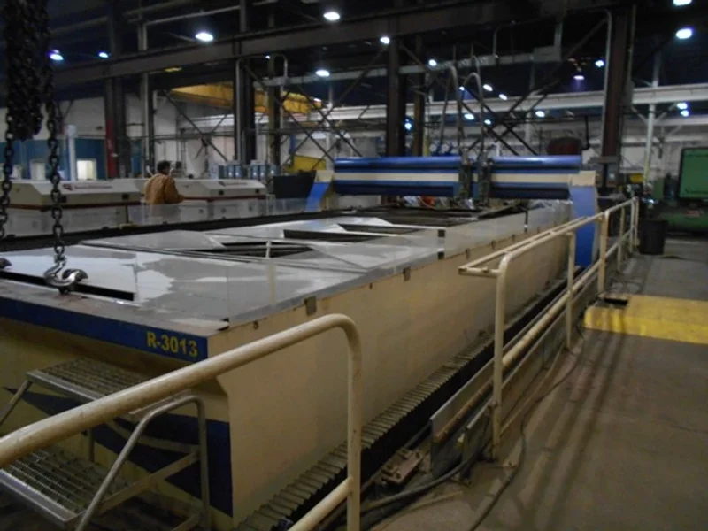 2007 WARD R-3013 | Waterjet Cutters