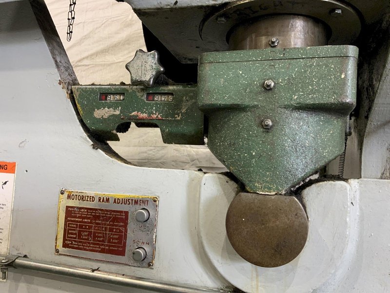 150 TON X 10' DRIES &amp; KRUMP MODEL 810-R PRESS BRAKE: STOCK #81397