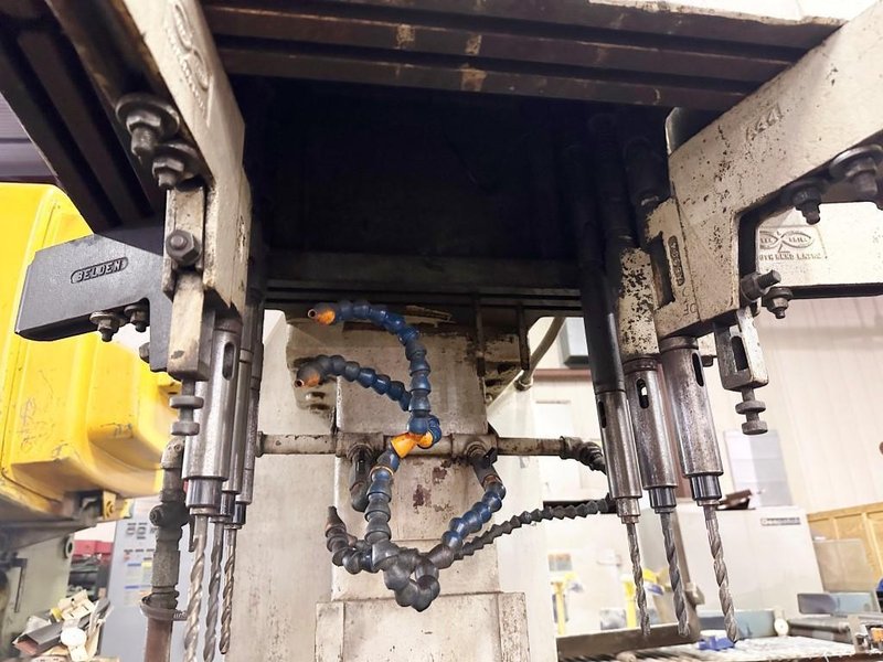 18-Spindle Deka Model HRG 1222-18 Multiple Spindle Drilling &amp; Tapping Machine