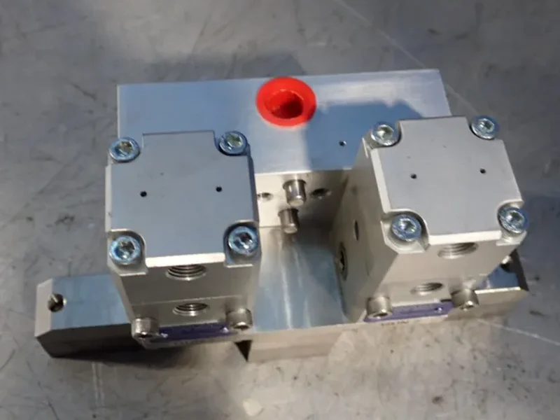 NORDSON TWIN GUN MODULE  -  7425115