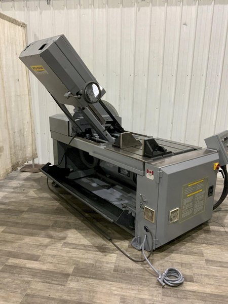 18" X 22" HYDMECH  MODEL # VW-18 MITERING VERTICAL BAND SAW: STOCK #78584