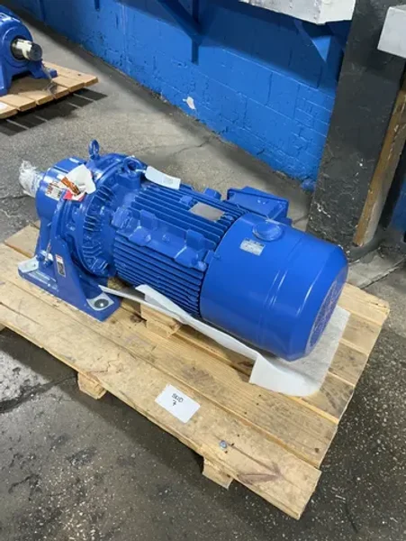SUMITOMO 30 HP GEAR DRIVE   -  CHHMS30-6205YB-EP-B-43