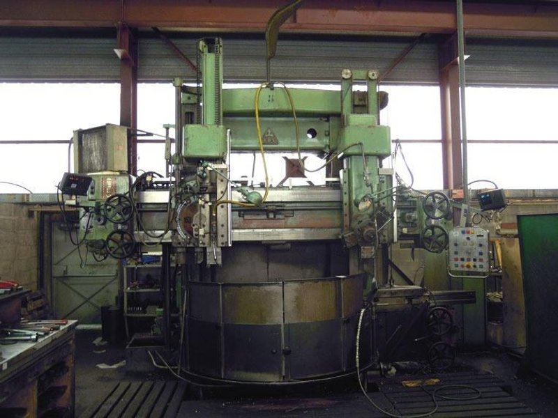 Tos - SK16 Ø 1700 x H 1250 mm