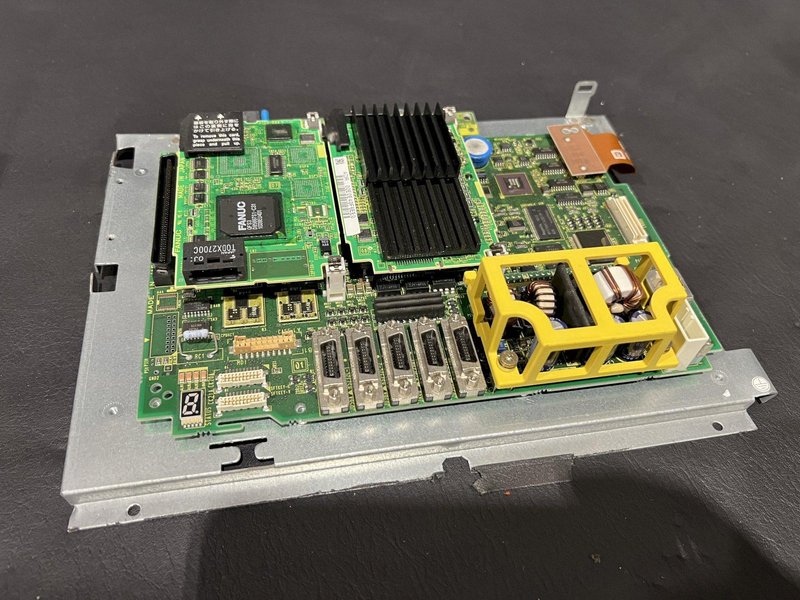 Fanuc CNC Operator Panel 31i-A A02B-0307-B522 NO SCREEN AS-IS